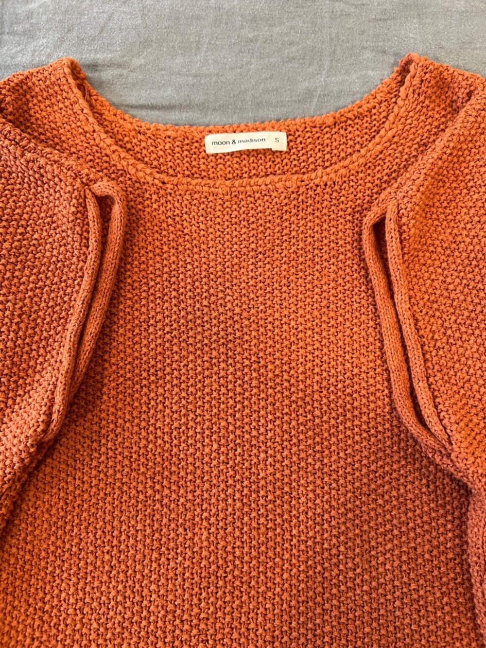 moon & madison Burnt Orange Short-Sleeve Scoop Neck Knit Sweater - Picture 4 of 7
